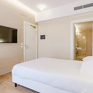 Boston 4* Bari