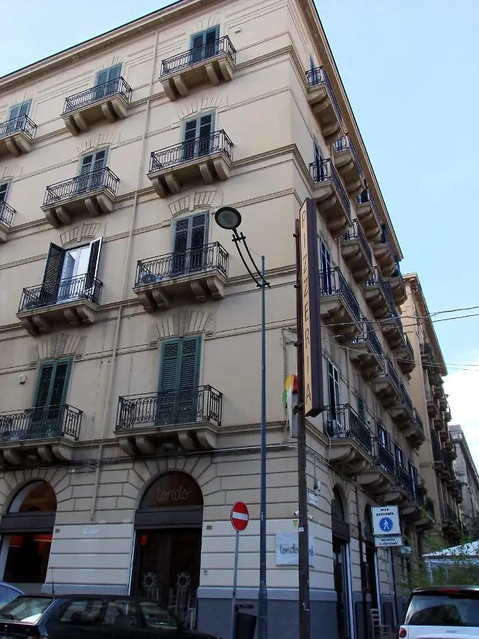 B&B L'Orlando Furioso Palermo Italy